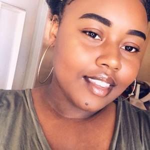 Meet your Posher, Rosalyn